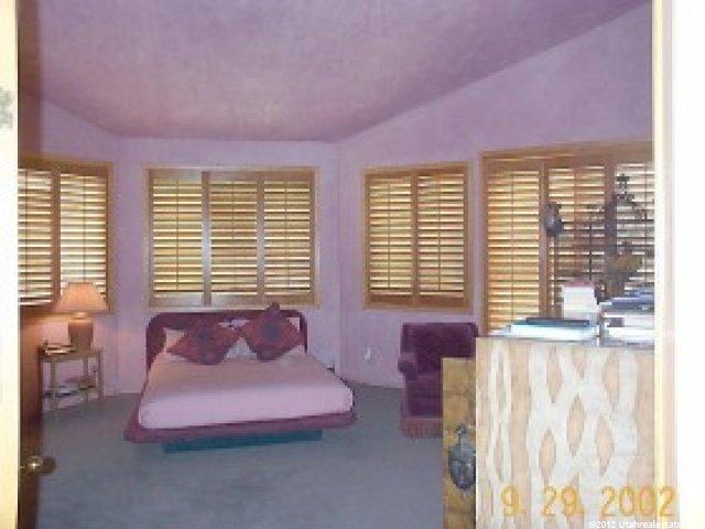 4 Quietwood Ln, Sandy, UT 84092 — photo 4