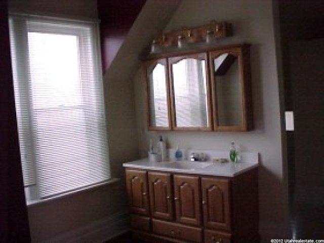44 N 200 W, Logan, UT 84321 — photo 8