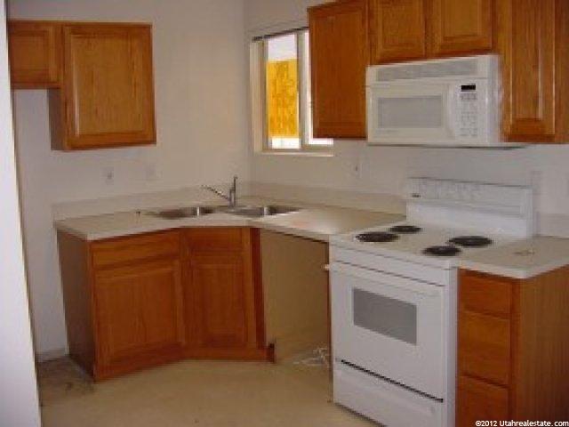 1305 Monroe Blvd #28, Ogden, UT 84404 — photo 2