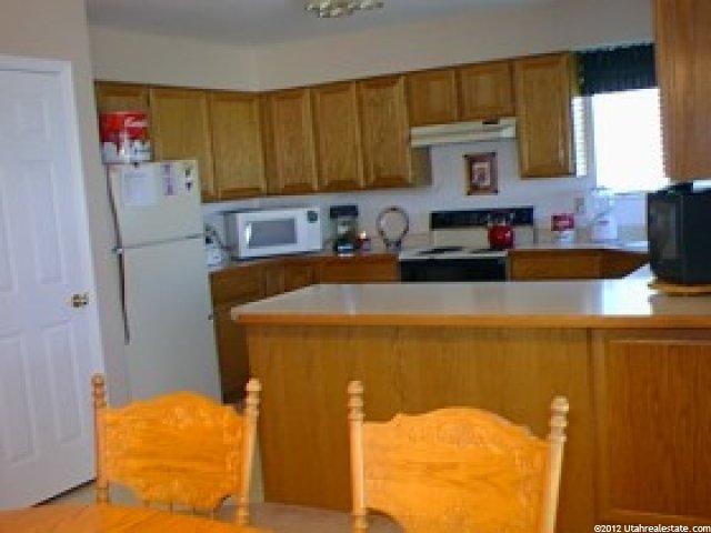 2540 Oquirrh View Dr, Riverton, UT 84065 — photo 4