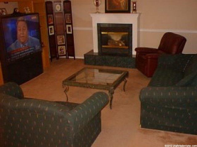 2540 Oquirrh View Dr, Riverton, UT 84065 — photo 5