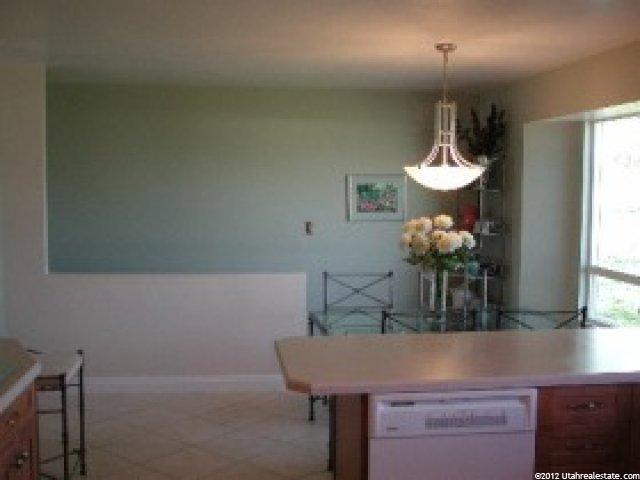 12670 Gilbert Cir, Riverton, UT 84065 — photo 5