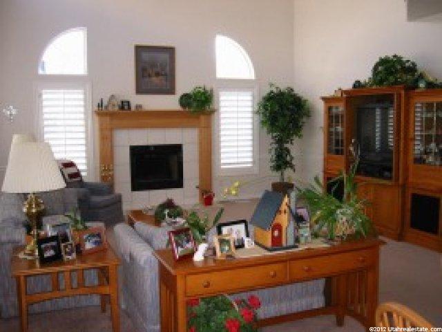 9181 Wedgefield Dr, Sandy, UT 84093 — photo 4