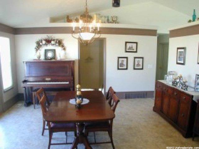 5824 Moon Shadow Dr, Riverton, UT 84065 — photo 4