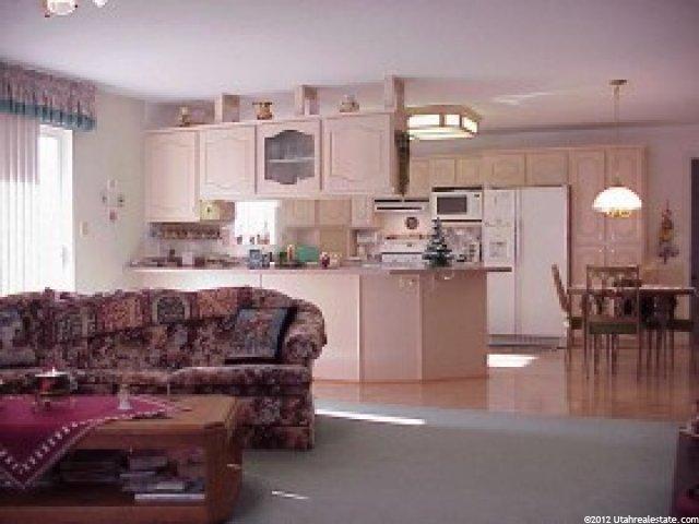9717 Altamont Dr, Sandy, UT 84092 — photo 2