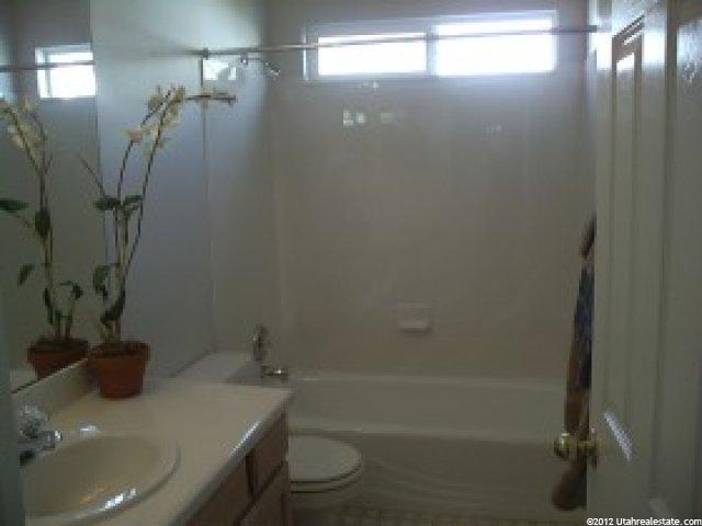 12 N 875 W, Layton, UT 84041 — photo 5