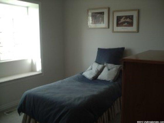 12 N 875 W, Layton, UT 84041 — photo 8