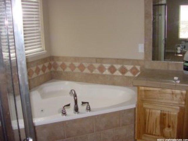 1521 N 975 E, North Ogden, UT 84404 — photo 4