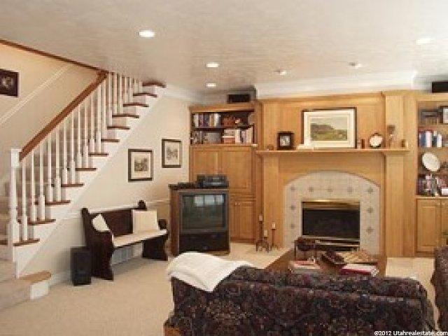 3338 Stone Mountain Ln, Sandy, UT 84092 — photo 6