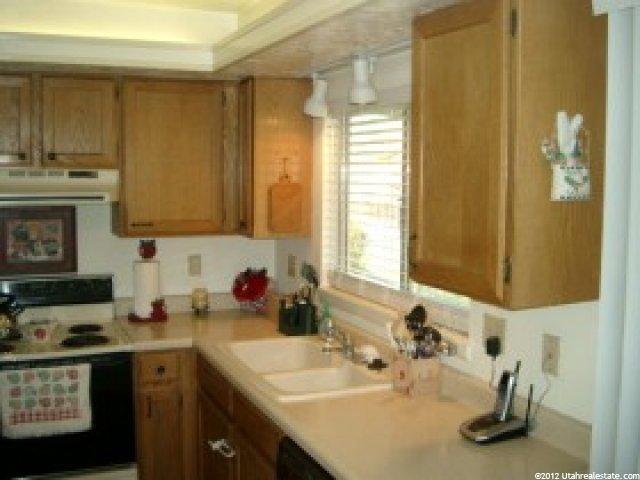 1430 S 700 E, Kaysville, UT 84037 — photo 2