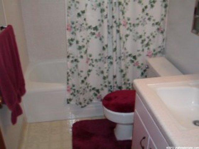 189 E 6715 S, Midvale, UT 84047 — photo 8