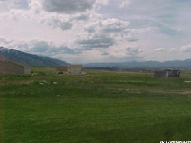 950 E 300 N, Hyde Park, UT 84318 — photo 6