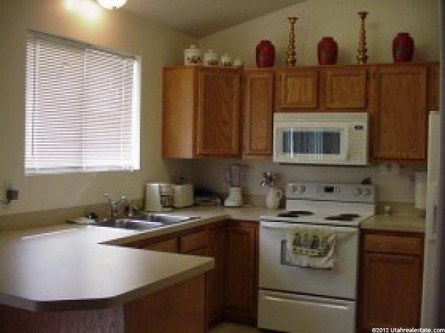 1237 N Willard Peak Dr, Ogden, UT 84404 — photo 3