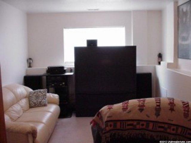 1237 N Willard Peak Dr, Ogden, UT 84404 — photo 6
