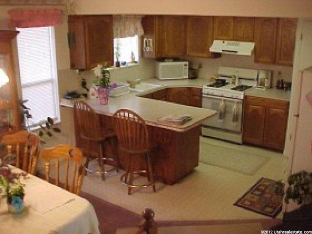 5105 S 2975 W, Roy, UT 84067 — photo 2