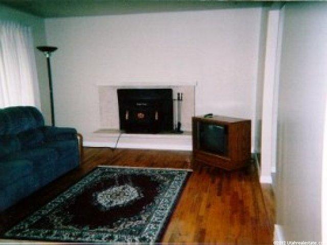 1497 W Camelot Dr, Layton, UT 84041 — photo 3
