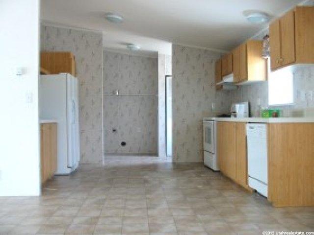 599 S 200 E, Mona, UT 84645 — photo 2
