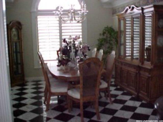 5361 Shoshone Cir, Ogden, UT 84403 — photo 3