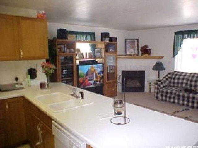 693 Jefferson Cv #12-E, Sandy, UT 84070 — photo 3