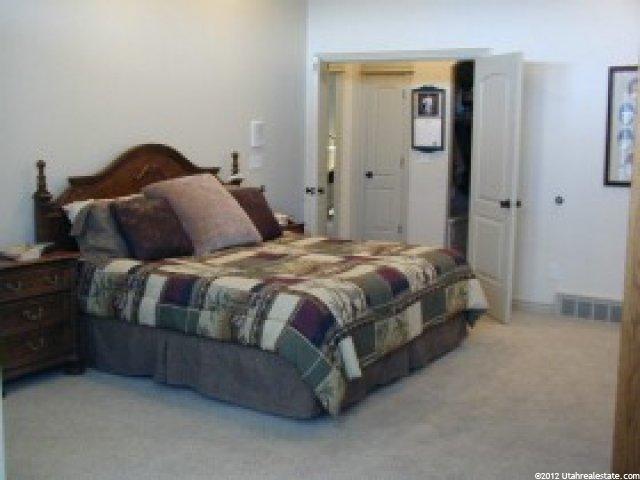 2796 S 400 E, Bountiful, UT 84010 — photo 4
