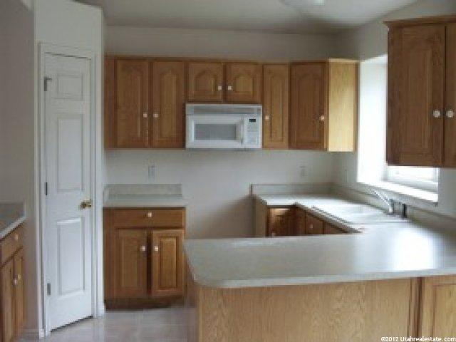 5656 S 4075 W, Roy, UT 84067 — photo 2