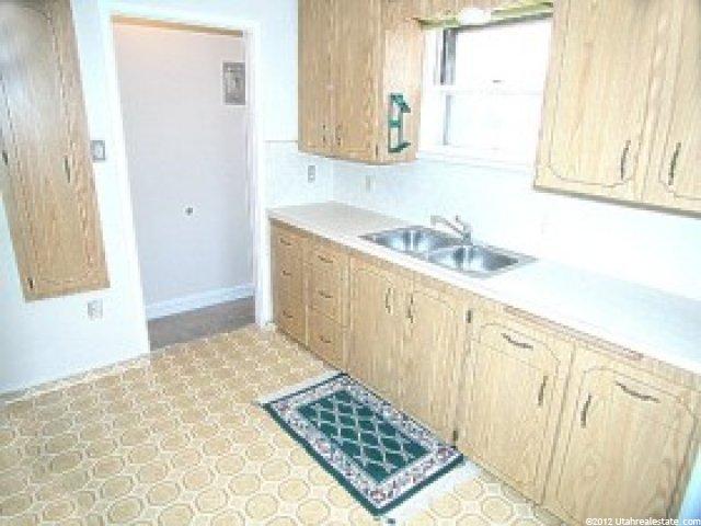 4917 Wasatch St, Murray, UT 84107 — photo 4