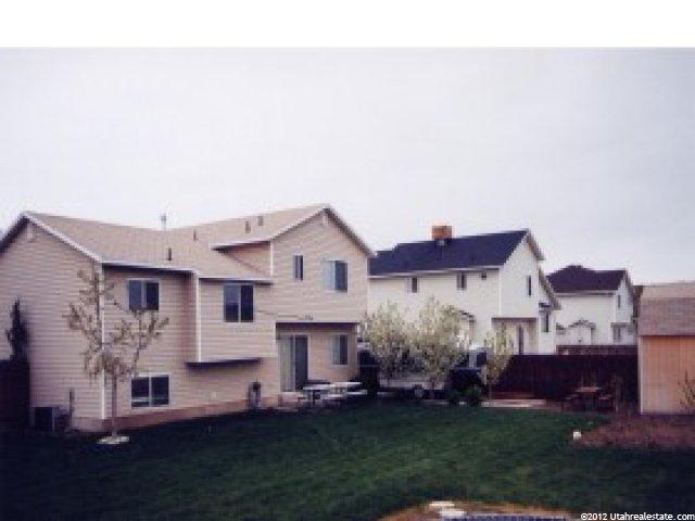 1136 W 2450 N, Clinton, UT 84015 — photo 2