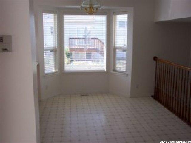 726 W 1860 N, Clinton, UT 84015 — photo 4