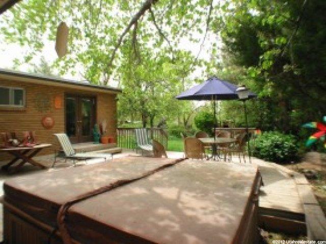 2100 Cresthill Dr, Holladay, UT 84117 — photo 3