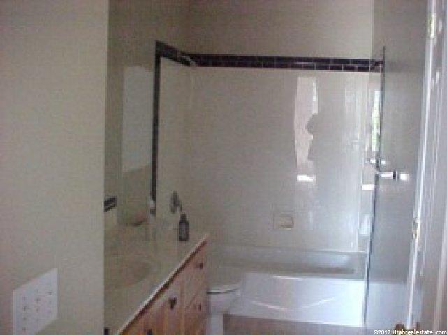 38 S 1300 E, Hyrum, UT 84319 — photo 3