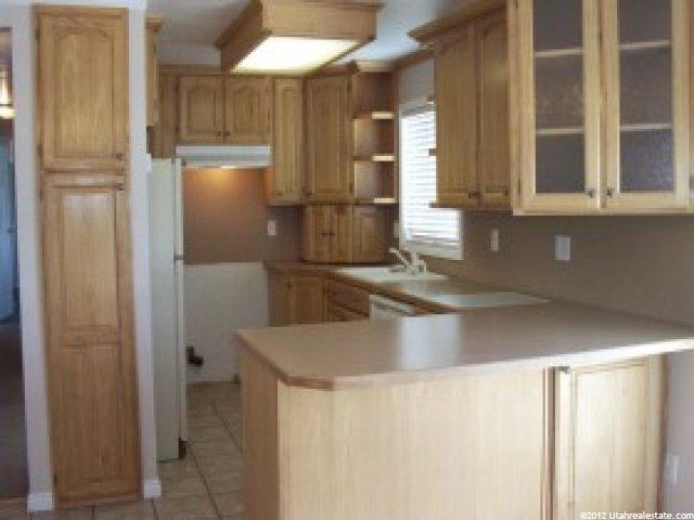 4215 Iris Ave, Mountain Green, UT 84050 — photo 2