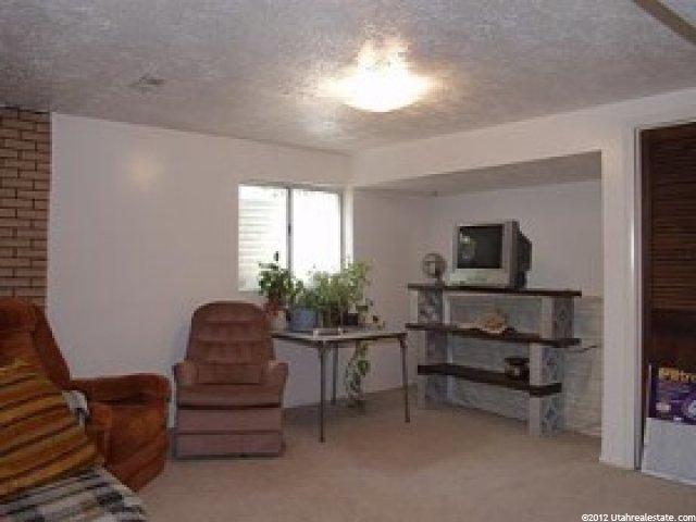 902 Chariot Dr, Sandy, UT 84094 — photo 7