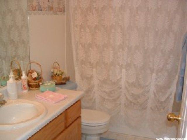 2593 W 2250 N, Clinton, UT 84015 — photo 7