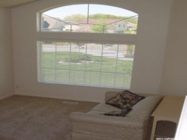 862 W 960 N, Clinton, UT 84015 — photo 7