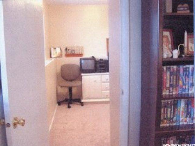 2585 Bryant Dr, Magna, UT 84044 — photo 6