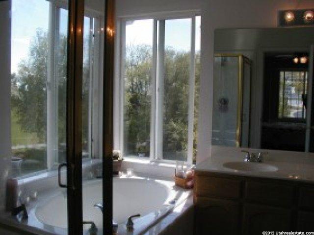 1397 Willow Valley Dr, Centerville, UT 84014 — photo 7