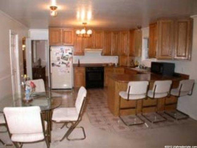 332 Shamrock Dr, Murray, UT 84107 — photo 5