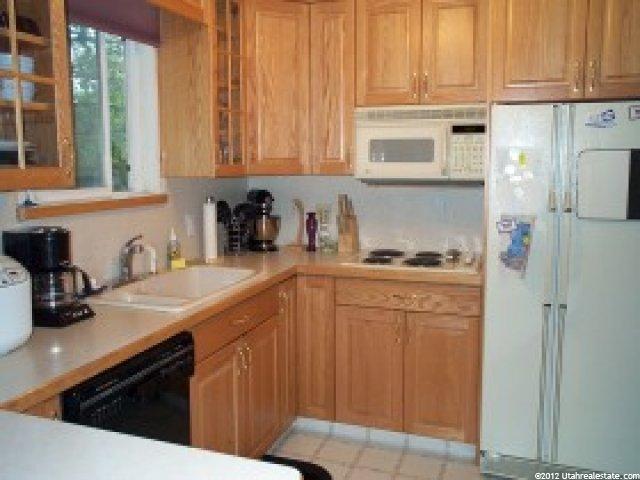 160 Tennyson Ave, Sandy, UT 84070 — photo 2