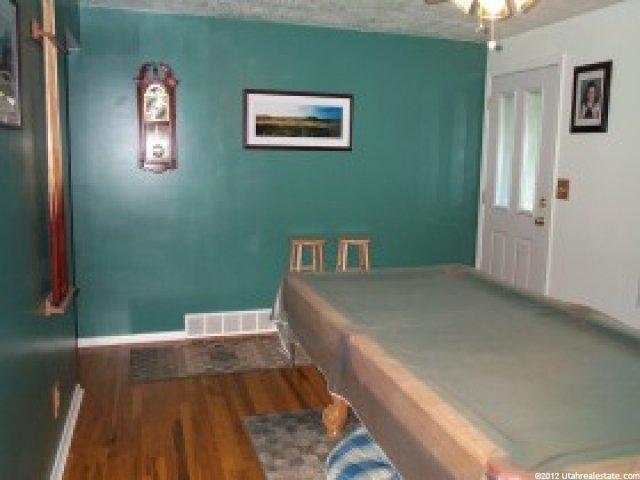 160 Tennyson Ave, Sandy, UT 84070 — photo 3