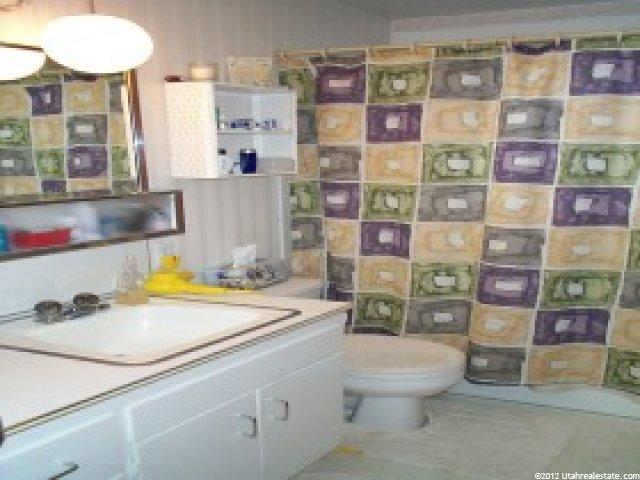 160 Tennyson Ave, Sandy, UT 84070 — photo 6