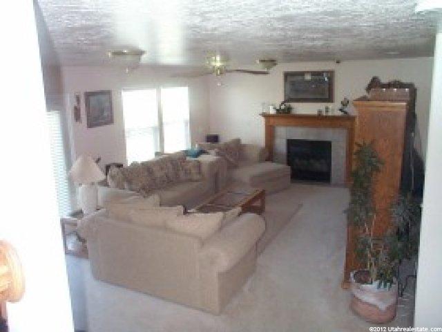 7989 S 2020 E, South Weber, UT 84405 — photo 2