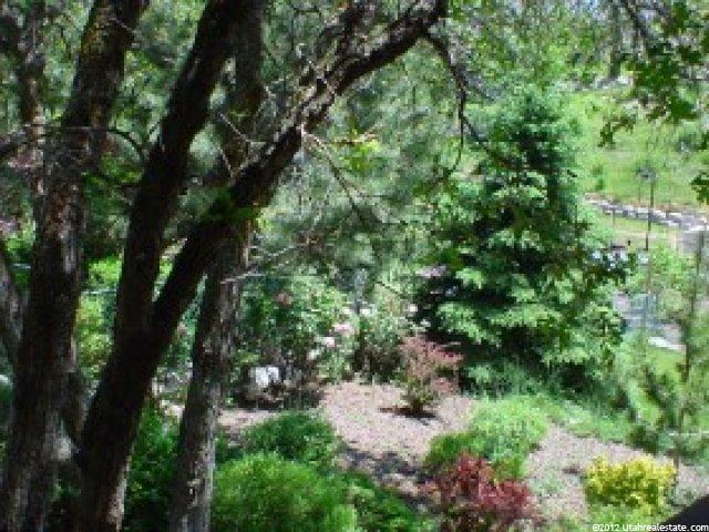 905 Edgewood Dr, Ogden, UT 84403 — photo 3