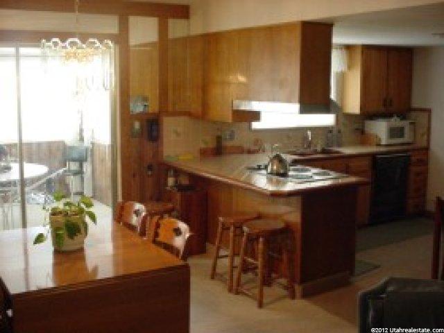 2398 S Davis Blvd, Bountiful, UT 84010 — photo 2