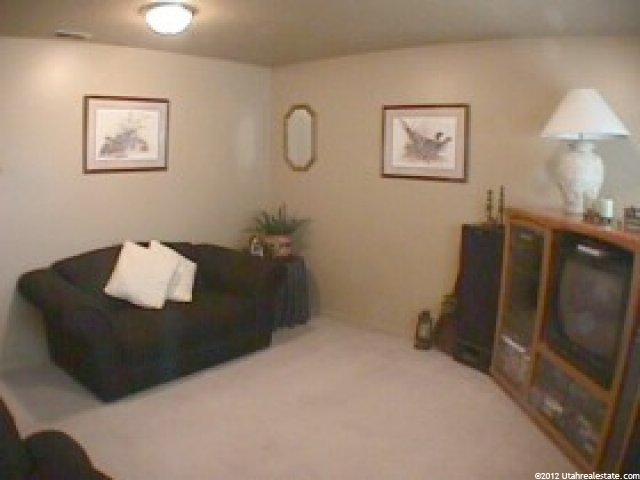 1126 N 2570 W, Layton, UT 84041 — photo 4