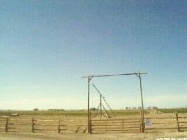 280 W 750 N, Hinckley, UT 84635 — photo 5