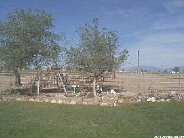 280 W 750 N, Hinckley, UT 84635 — photo 7