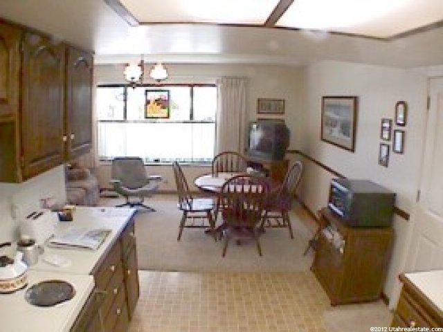 1389 E Nicholls Rd, Fruit Heights, UT 84037 — photo 3