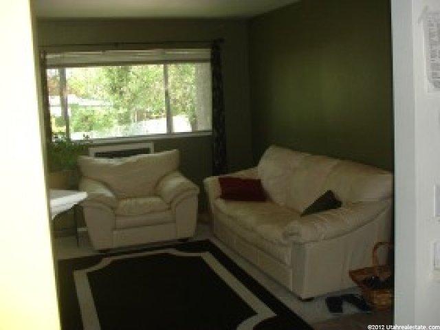 215 Hill Ave, Murray, UT 84107 — photo 3