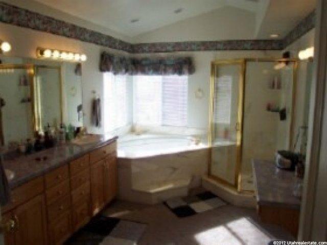 1716 N 2675 E, Layton, UT 84040 — photo 4