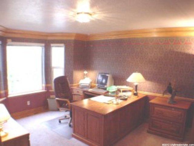 10667 Stone Gate Cir, Sandy, UT 84092 — photo 7